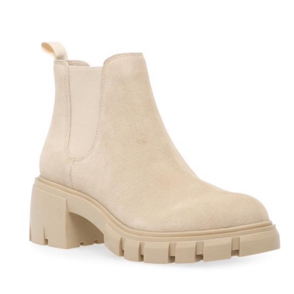 Tan Steve Madden Boots (Howler Sand Suede)